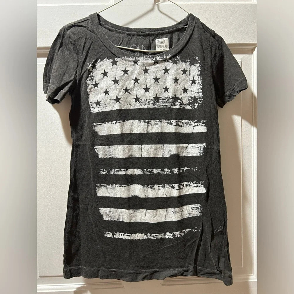 New Chaser dark gray American flag t shirt XS